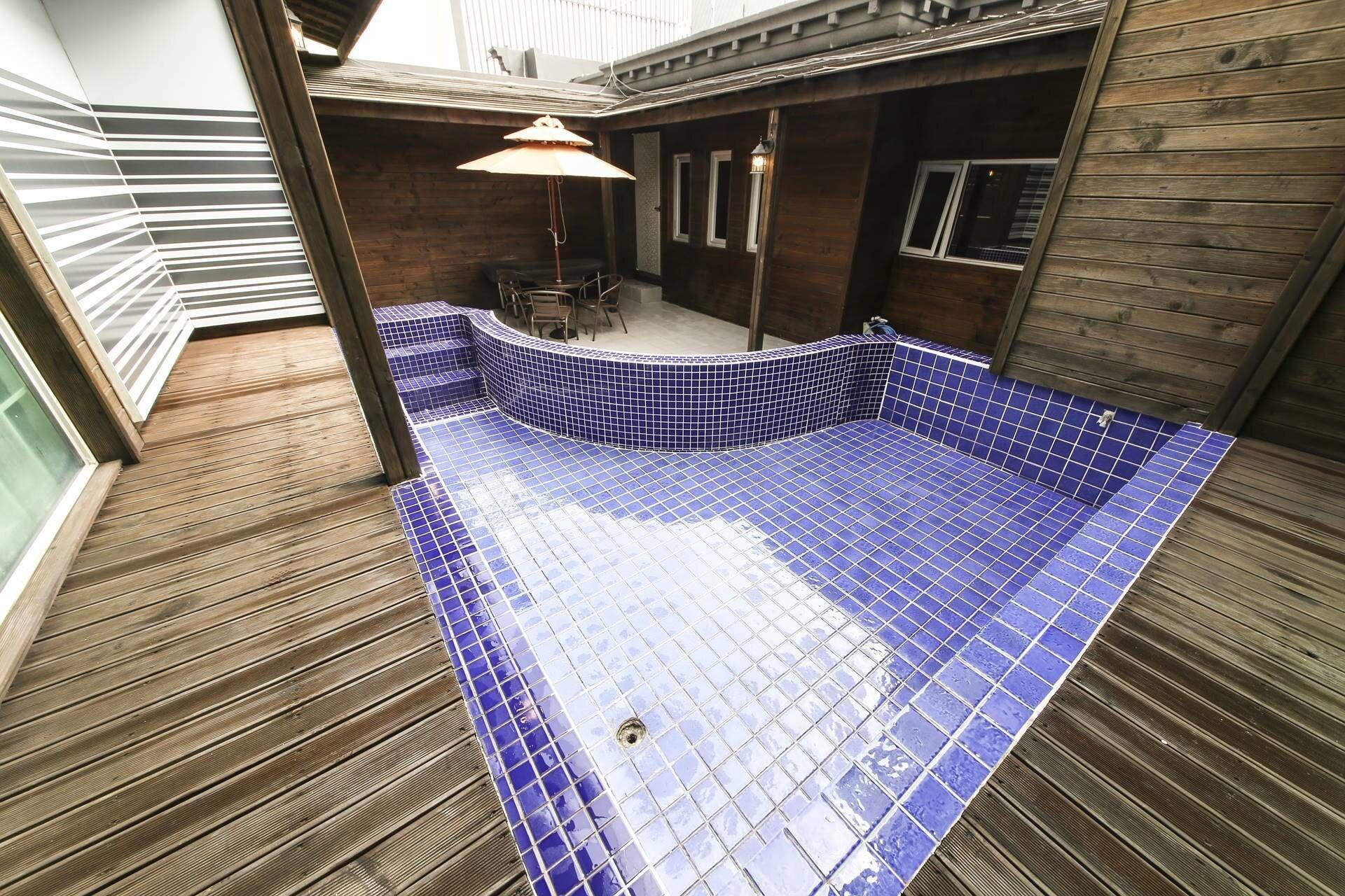 Almond Hotel Gupo Station Busan Exteriör bild