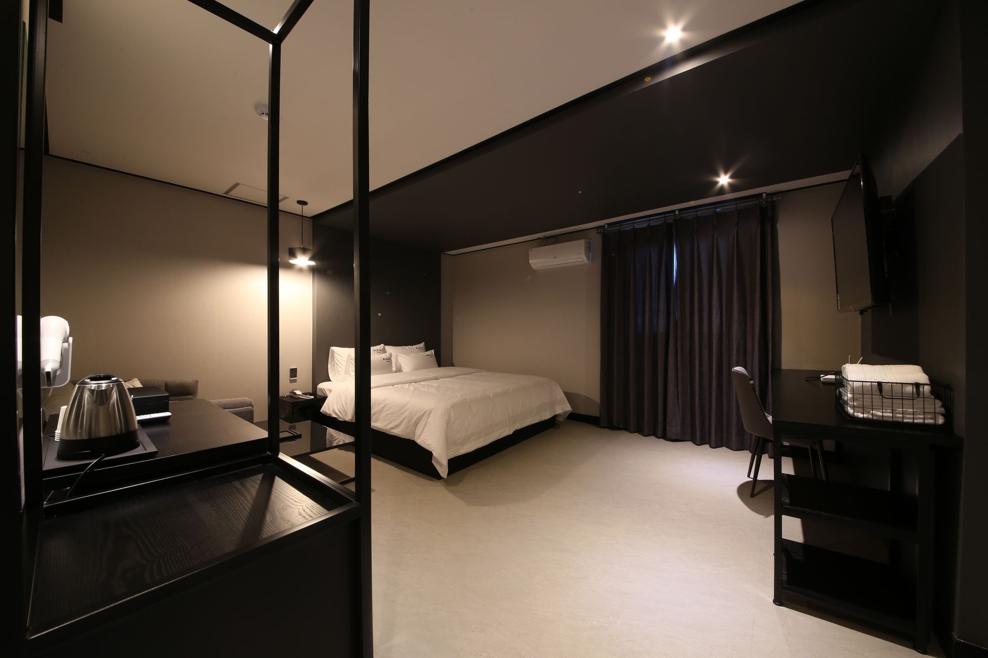 Almond Hotel Gupo Station Busan Exteriör bild